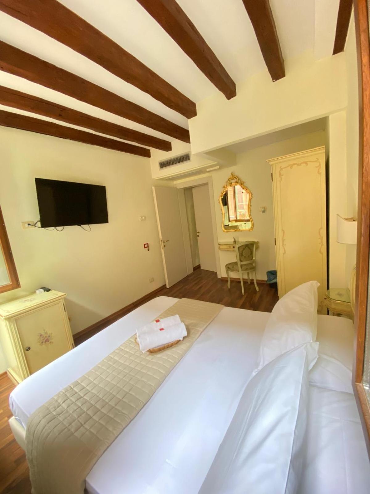 Casa Vacanze Angolo 'Sconto Veneţia Exterior foto
